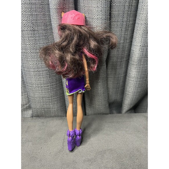 Monster High Clawdeen Wolf Barker Doll African American Brown Hair Eyes - Picture 5 of 10
